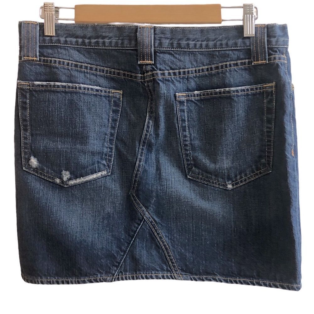 J Crew Denim Medium Wash Faded  Distressed Mini Skirt‎ Size 31 - Picture 3 of 5